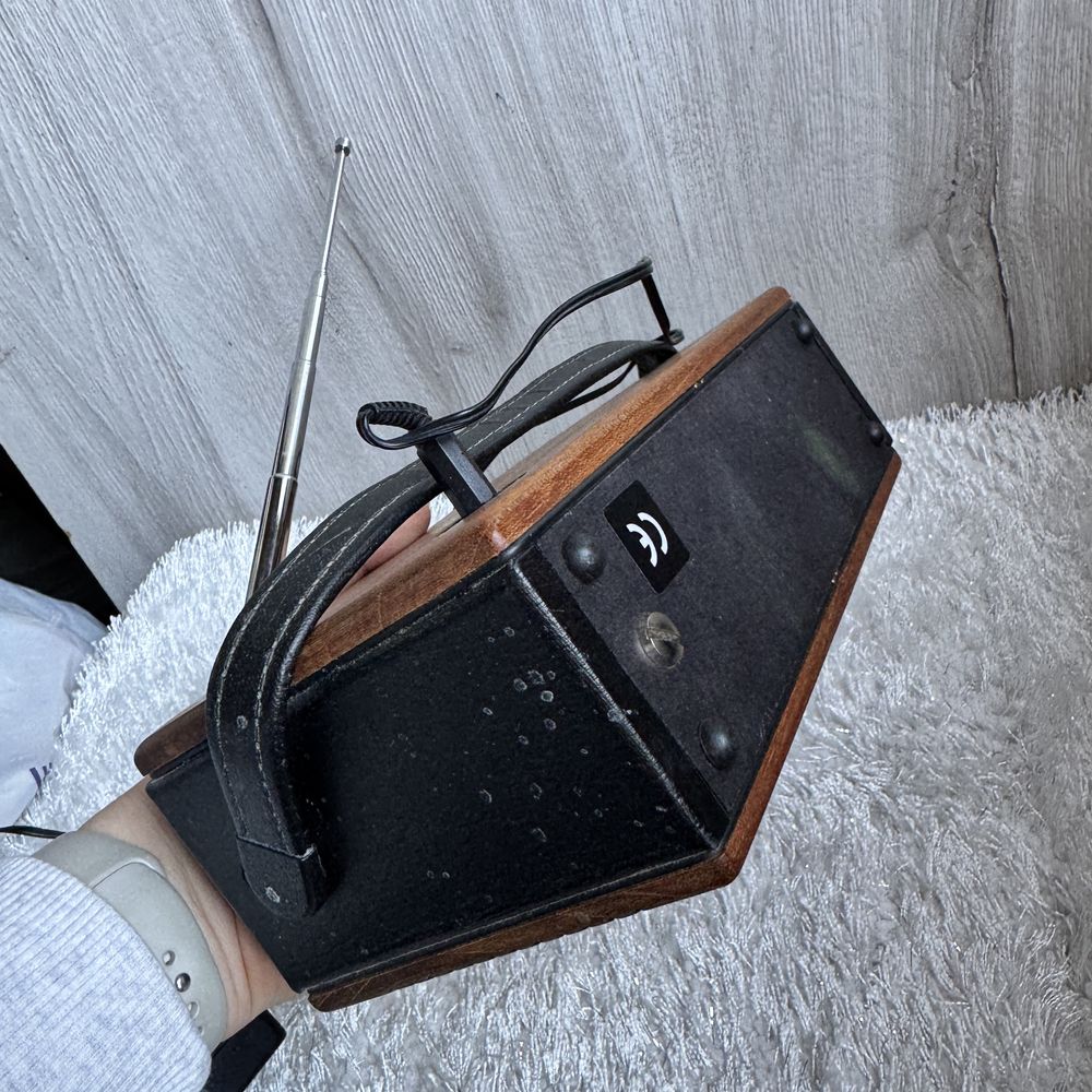 Radio Roberts PU609