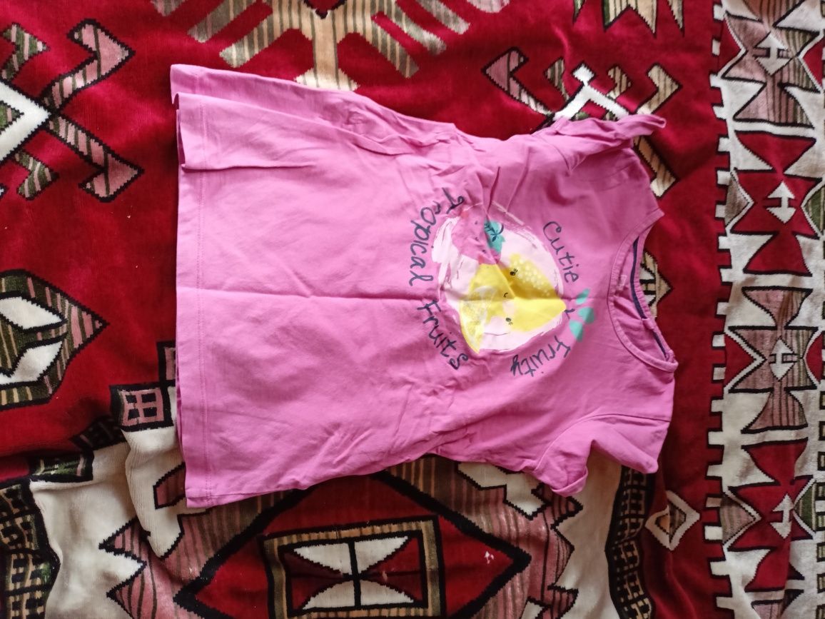 Koszulki dla dziewczynki 110-116