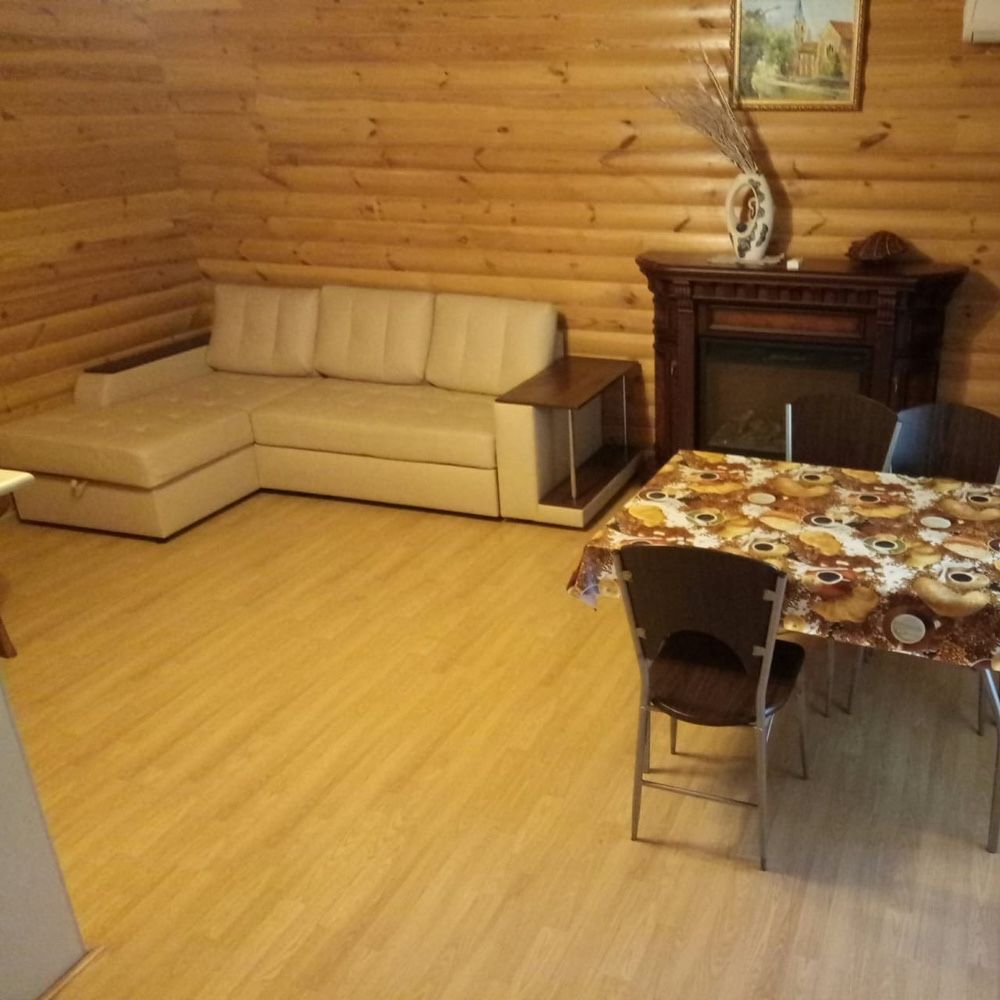 Подобово Коттедж з басейном біля озера