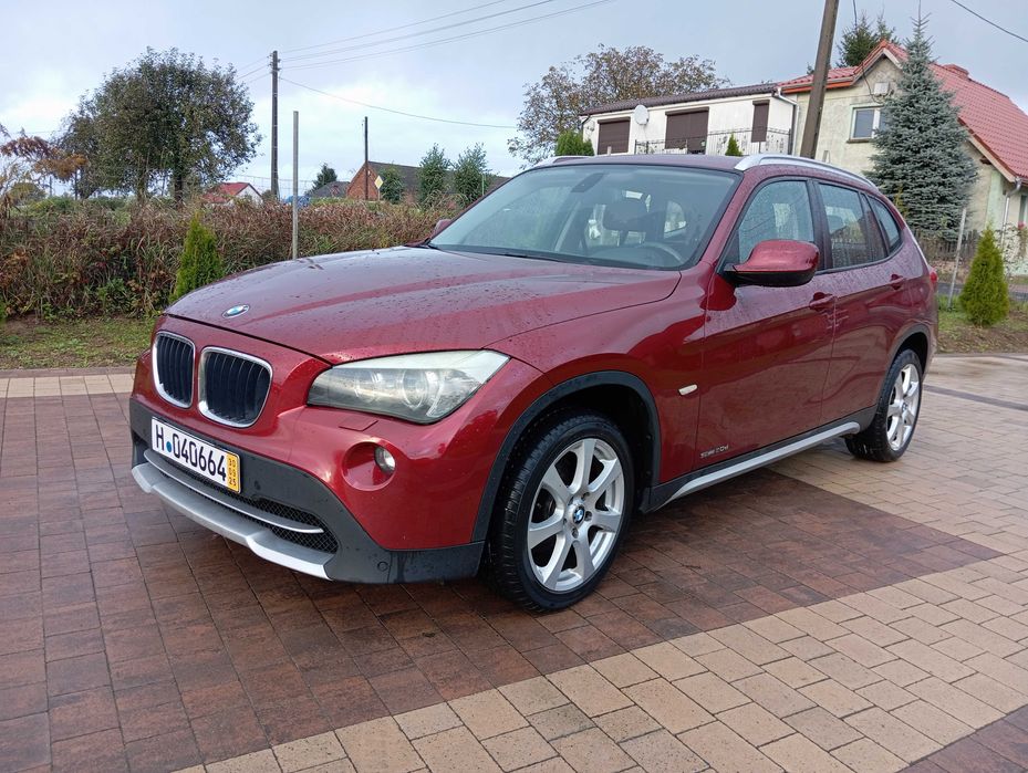 BMW X1 sDrive20d  rok 2010