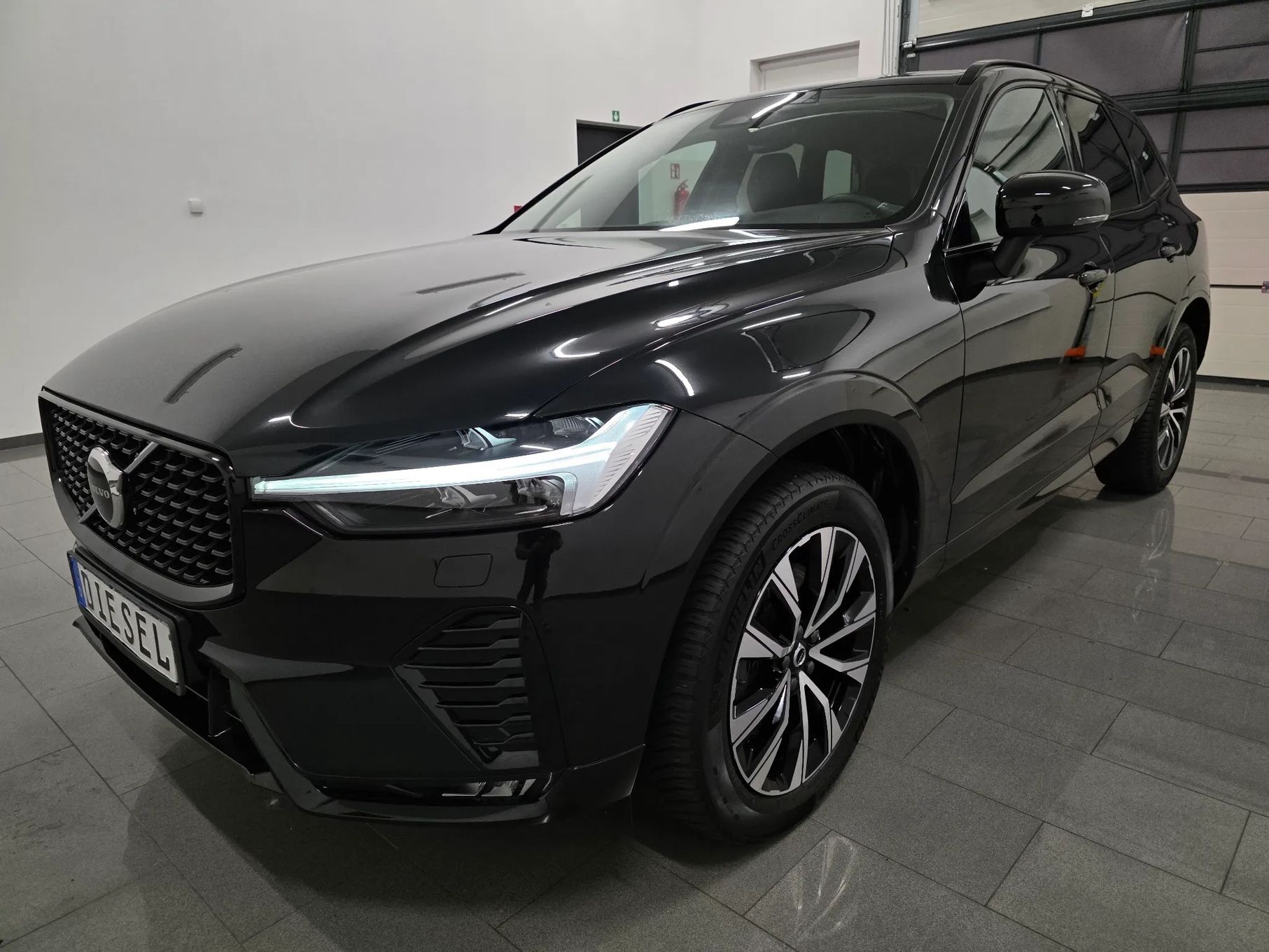 Volvo XC 60 197KM 4x2 R-Design Matrix Led Skóry Navi Dvd Pdc Ops Kamera 2X Memory
