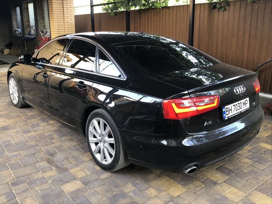 Продам Audi A6 c7 2011г.