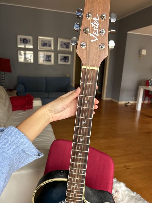 Guitarra Electro-Acústica Vester