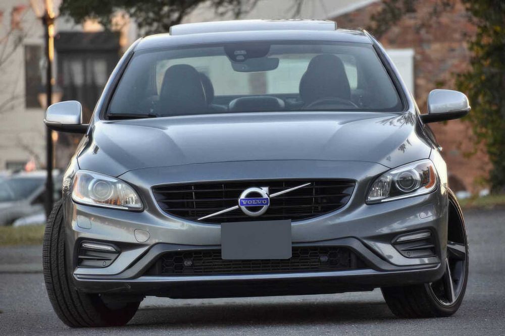 Volvo S60      2016