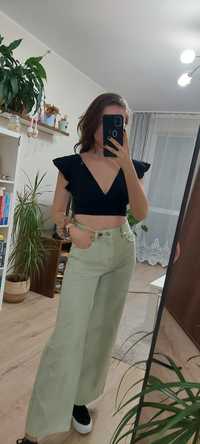 Top z falbanami i odkrytymi plecami Pull&Bear XS/S Wiskoza Len