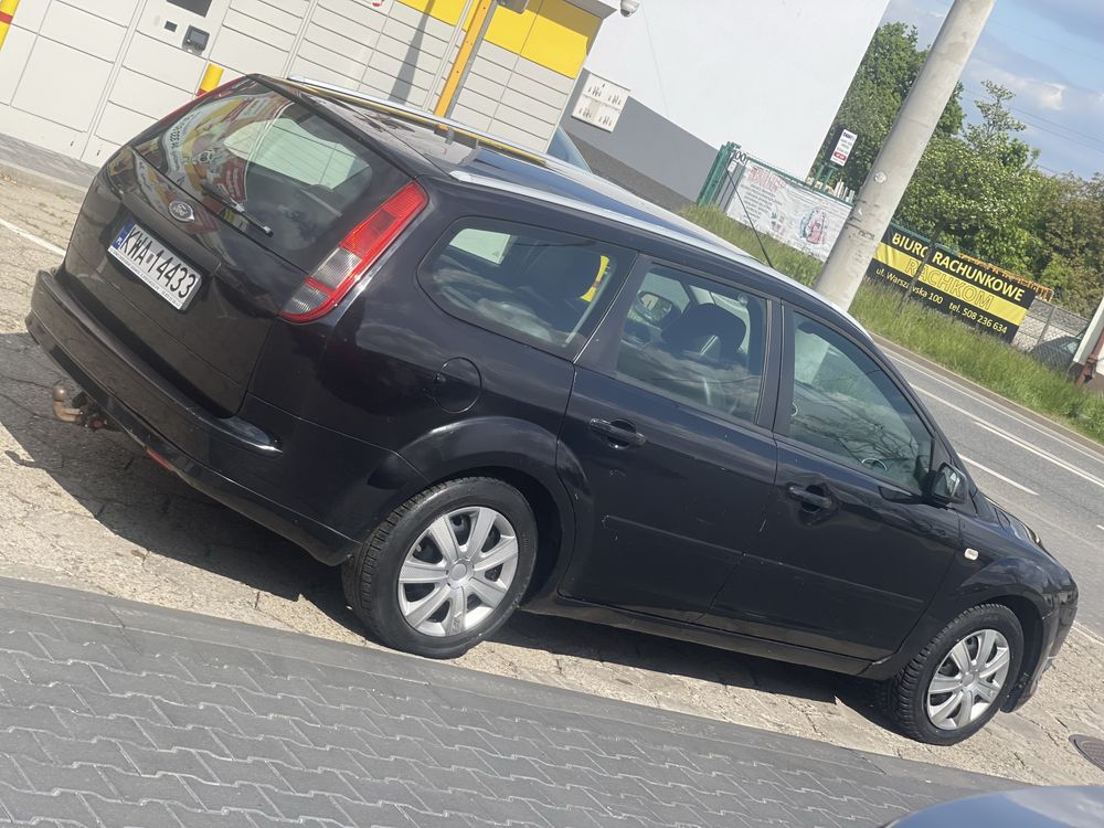Ford Focus II Lift 2.0 Benzyna + GAZ, Klimatronic, Podgrzewane Fotele!