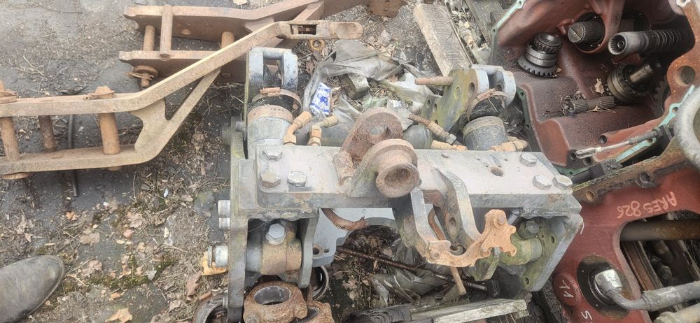 Fendt 514 przedni podnośnik Tuz