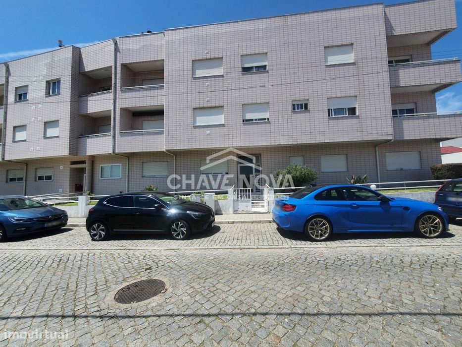 Apartamento T2 c/ Terraço em Canidelo