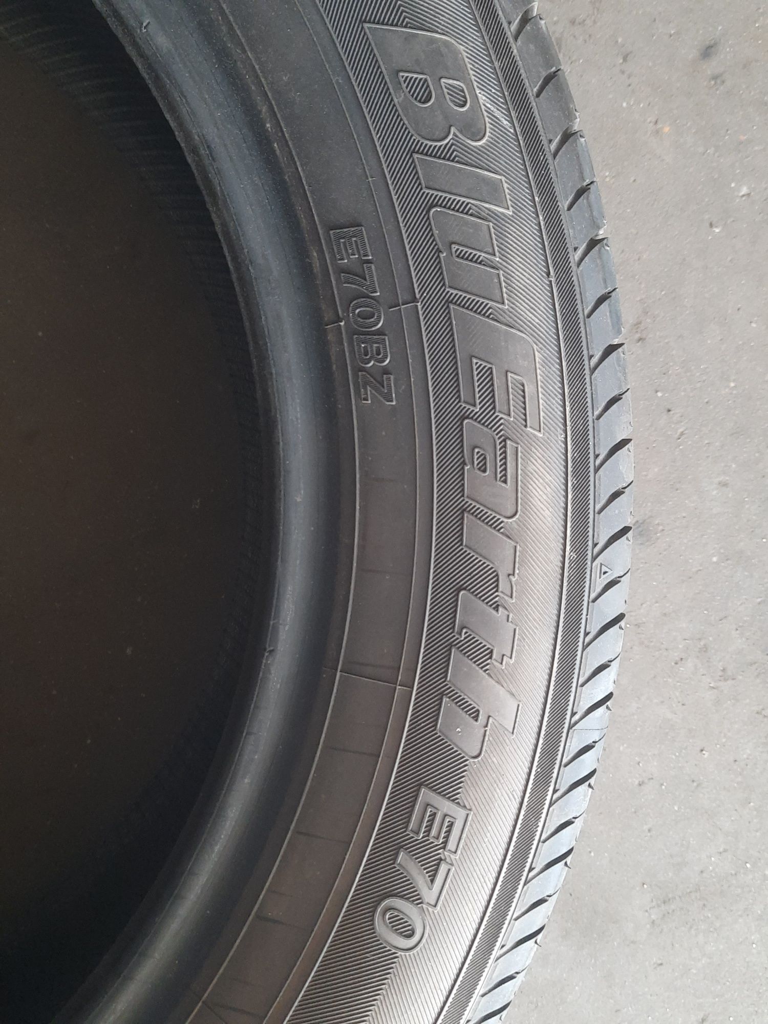 Opony 225/55R18 98H Yokohama BluEarth E70 E70BZ