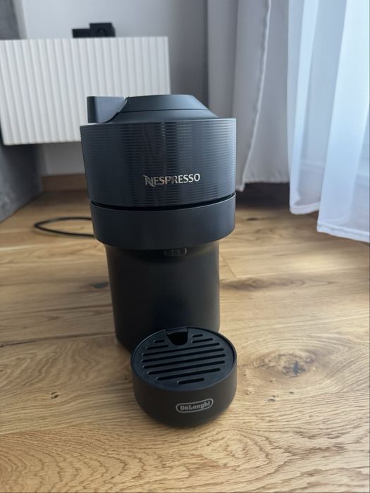 Ekspres na kapsułki DeLonghi Nespresso Vertuo Pop ENV90B