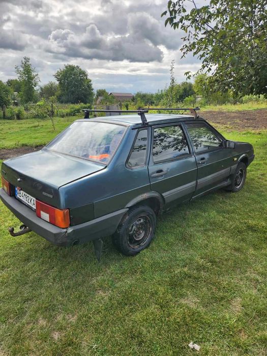 Автомобіль ВАЗ 21099