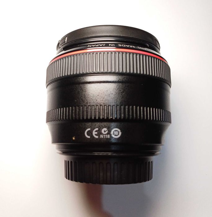 Canon EF 50mm f/1.2L USM, состояние нового, в полном комплекте