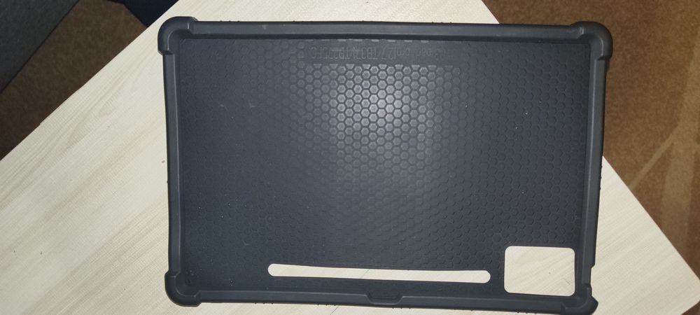 Противоударний чехол планшет на lenovo tab p12
Lenovo Tab P12 12.7'(Xi