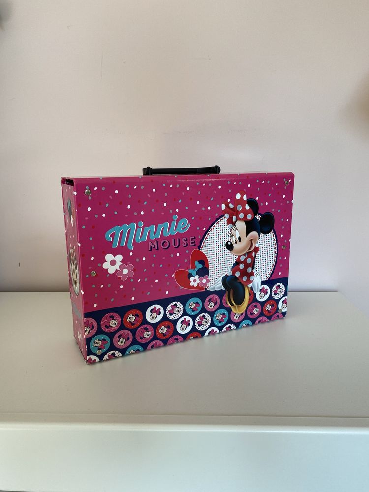 Teczka dziecięca Minnie Mouse z rączką gruba na rysunki do przedszkola