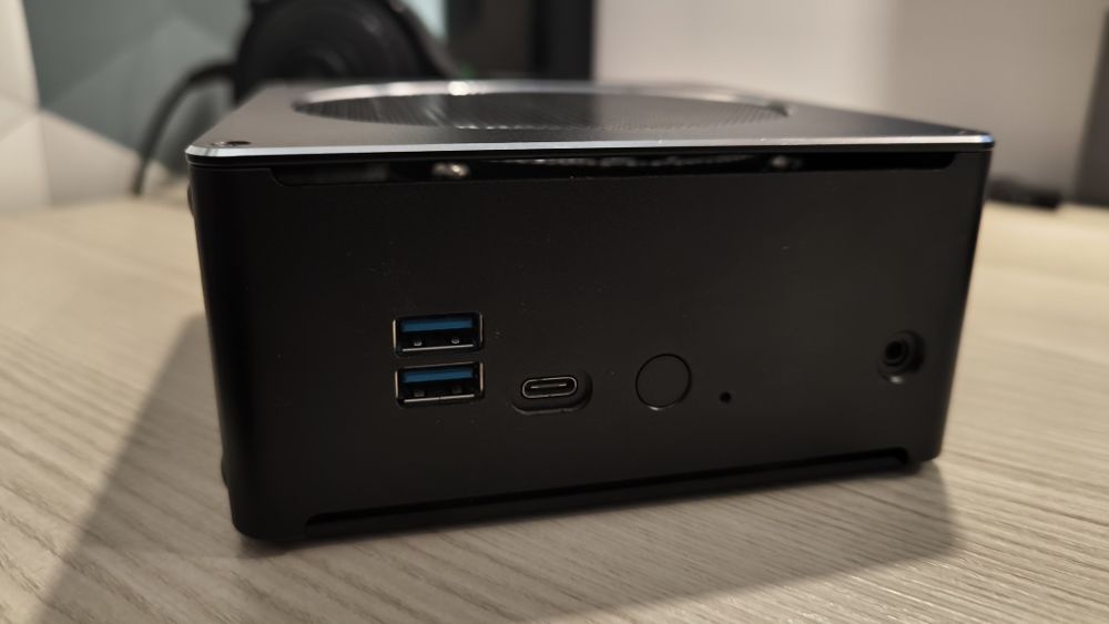 Mini PC komputer Intel Core i7-8750H 16GB RAM Dysk SSD 120GB Win10