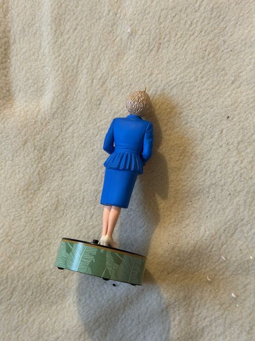 Enfeite sereio merman em porcelana com glitter – vários