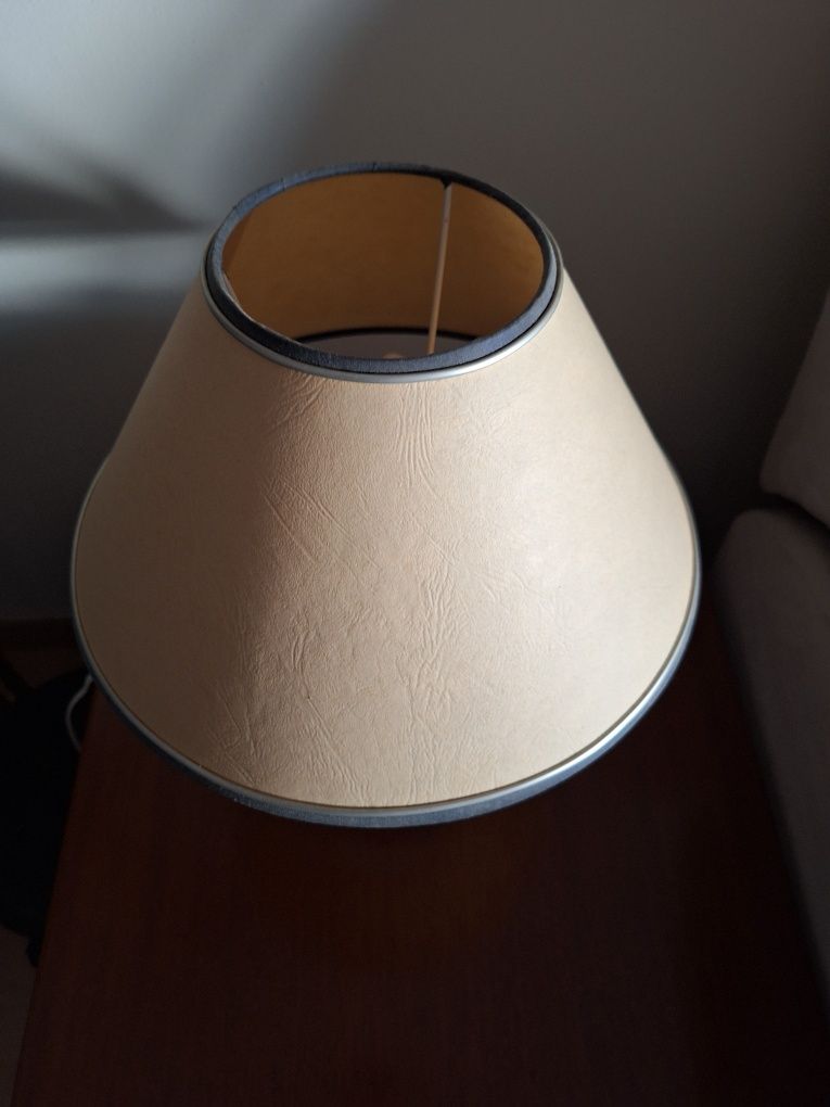 Candeiro de mesa