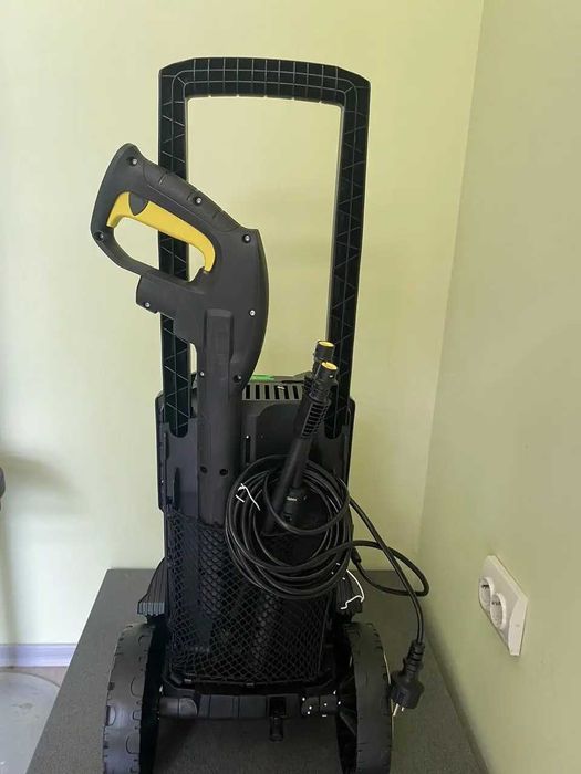 Мийка Karcher К5 Basic мойка Керхер высокого давления минимойка B6