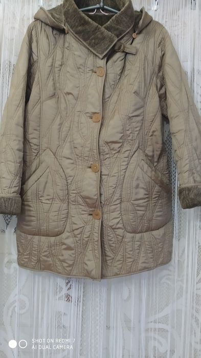Куртка  женская.