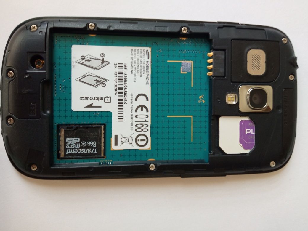 Samsung GT+ etui stan bdb bez rys