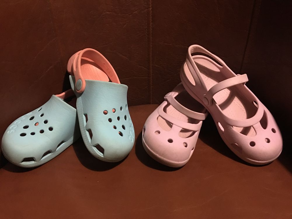 Crocs кроксы/обувь для девочки