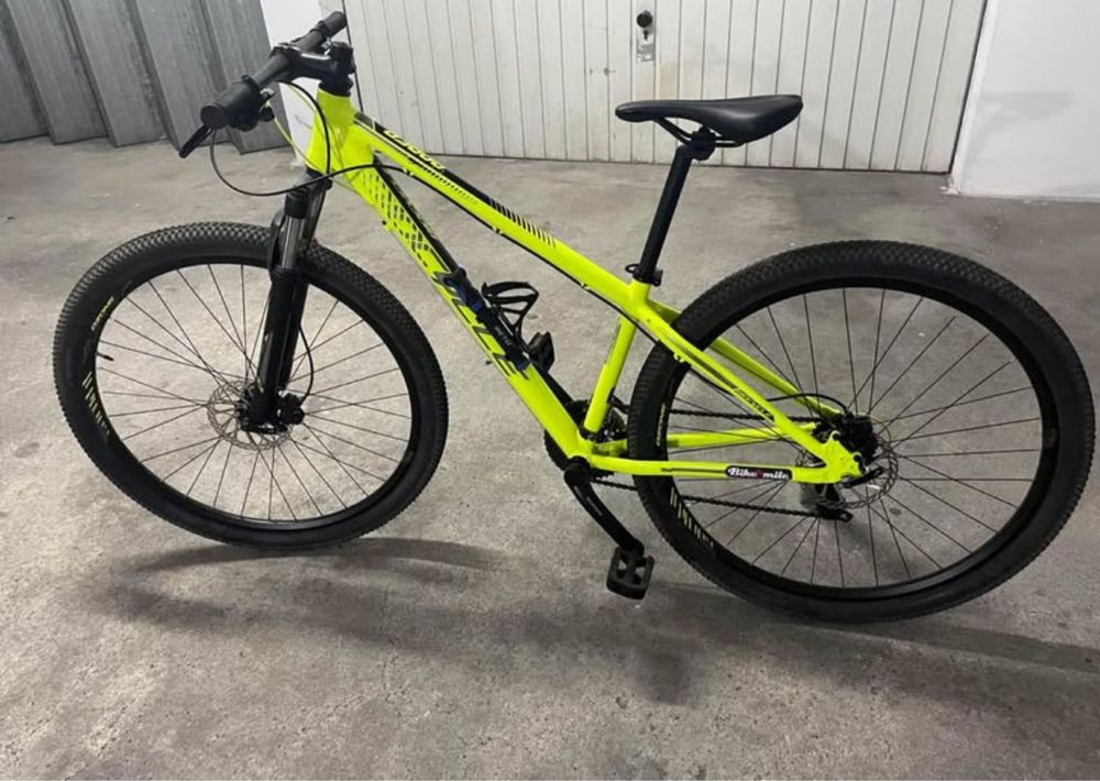 Bicicleta de BTT