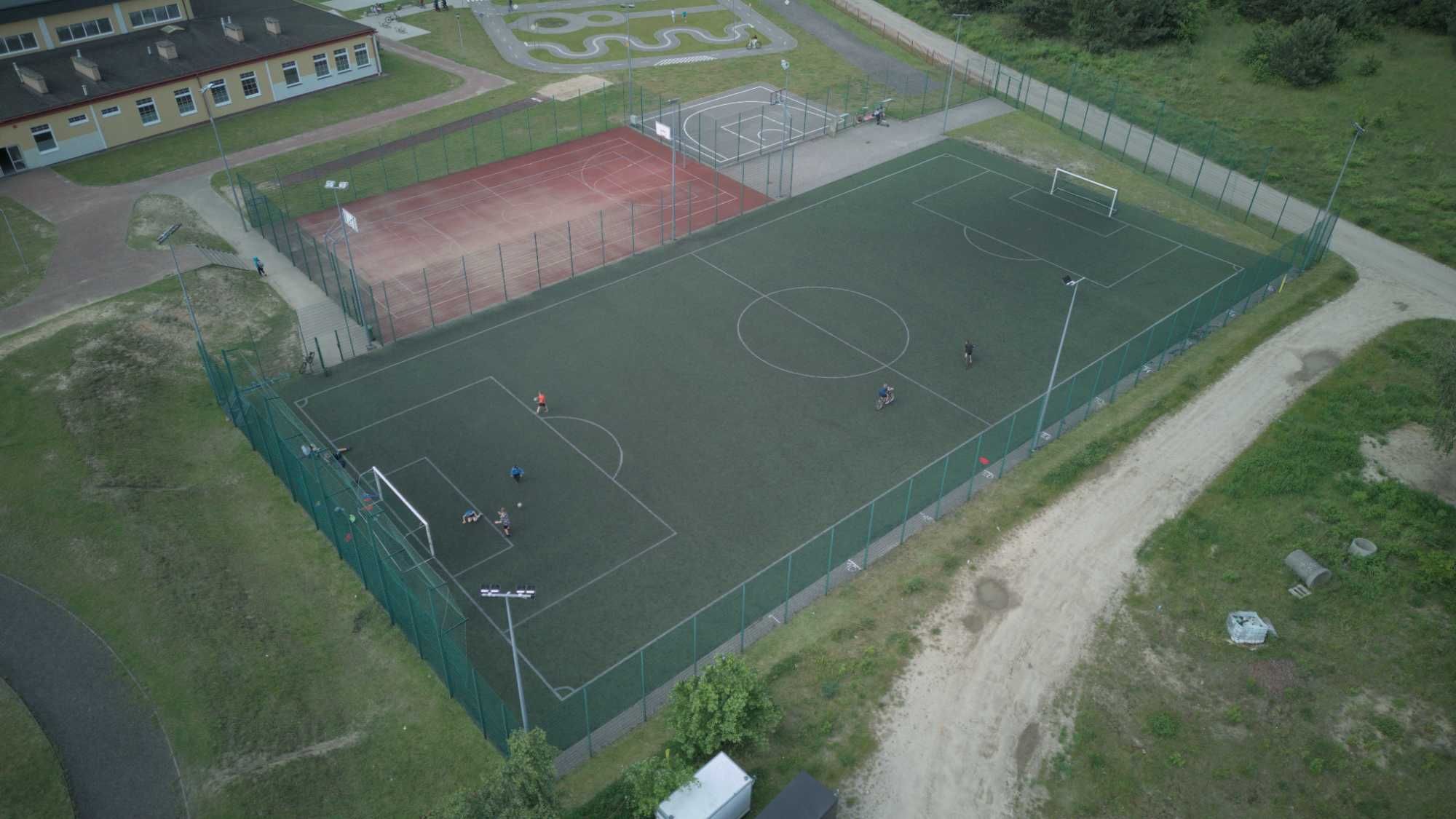 Trawa syntetyczna z dwóch Orlików – 2x1860 m² – Bytów (SP1 i SP2)