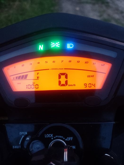 Продам мотоцикл ліфан 220