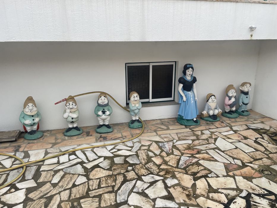 Decoração de Jardim (Branca de Neve e 7 anões)
