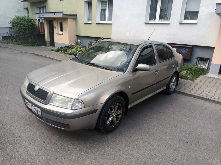 Skoda octawia 1.6 B.G.