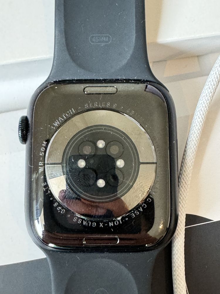 Apple Watch 9 45mm GPS+Cellular