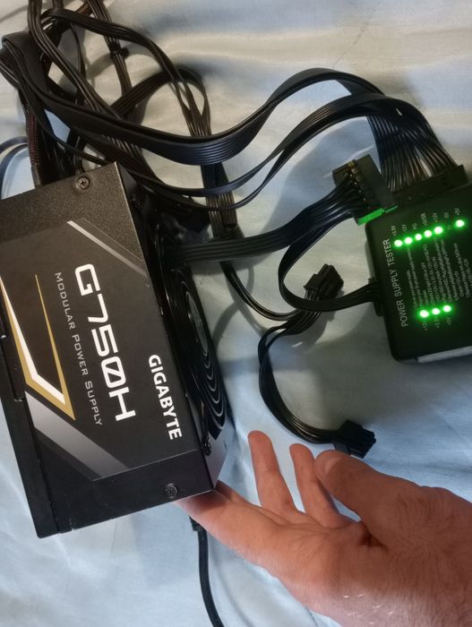 Блок живлення Gigabyte GP-G750H  сертифікат 80+ Gold!