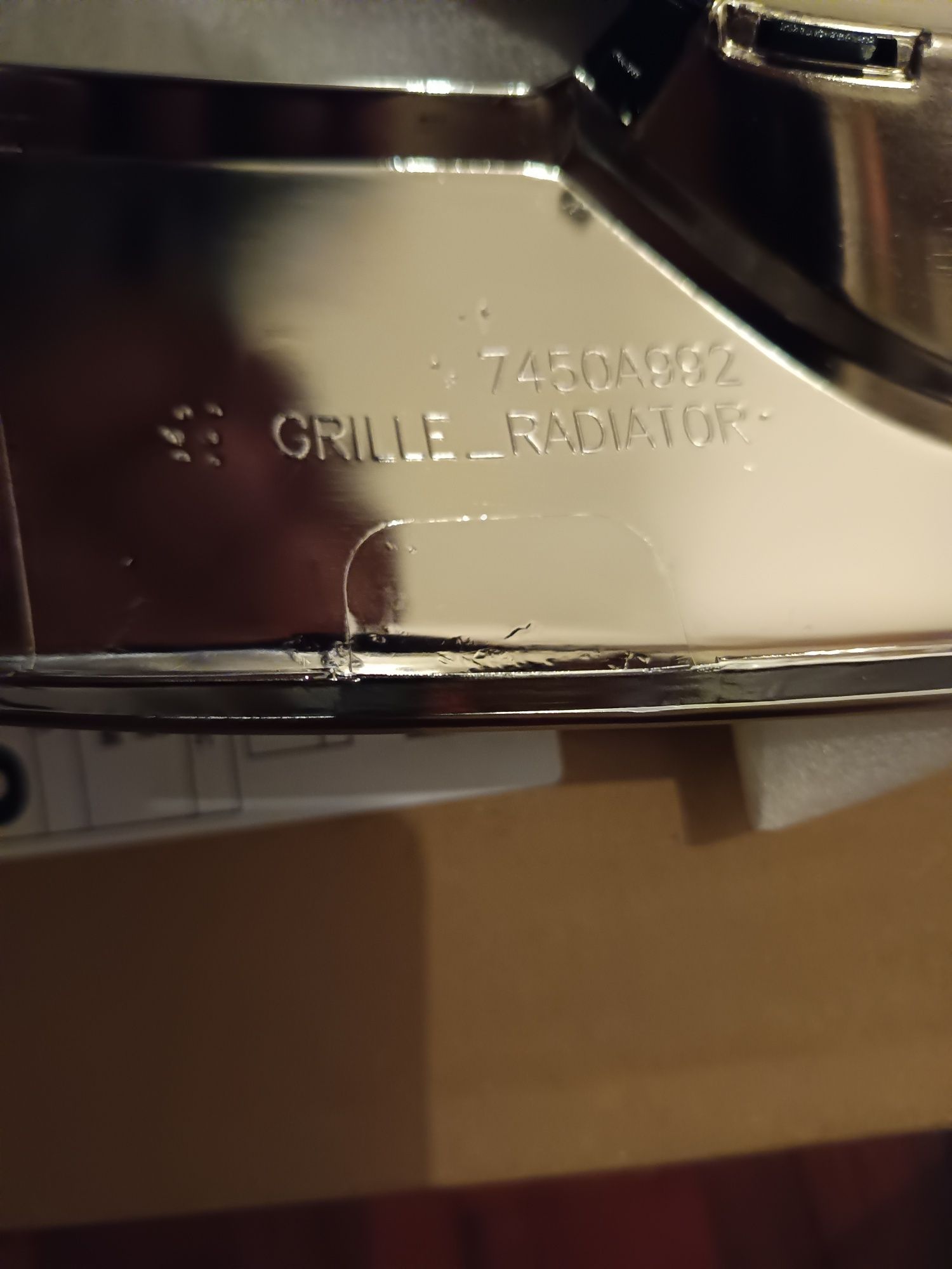 Grelha Mitsubishi