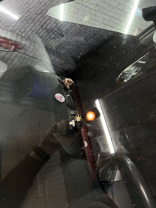 Полірування лобового скла ,полировка лобового стекла