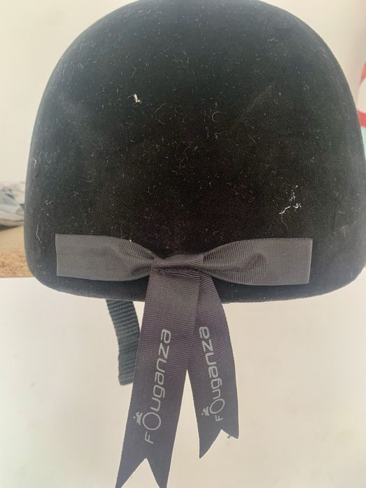 Capacete de equitaçao em veludo