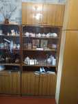 Книжний шкаф з антресолей є не всі