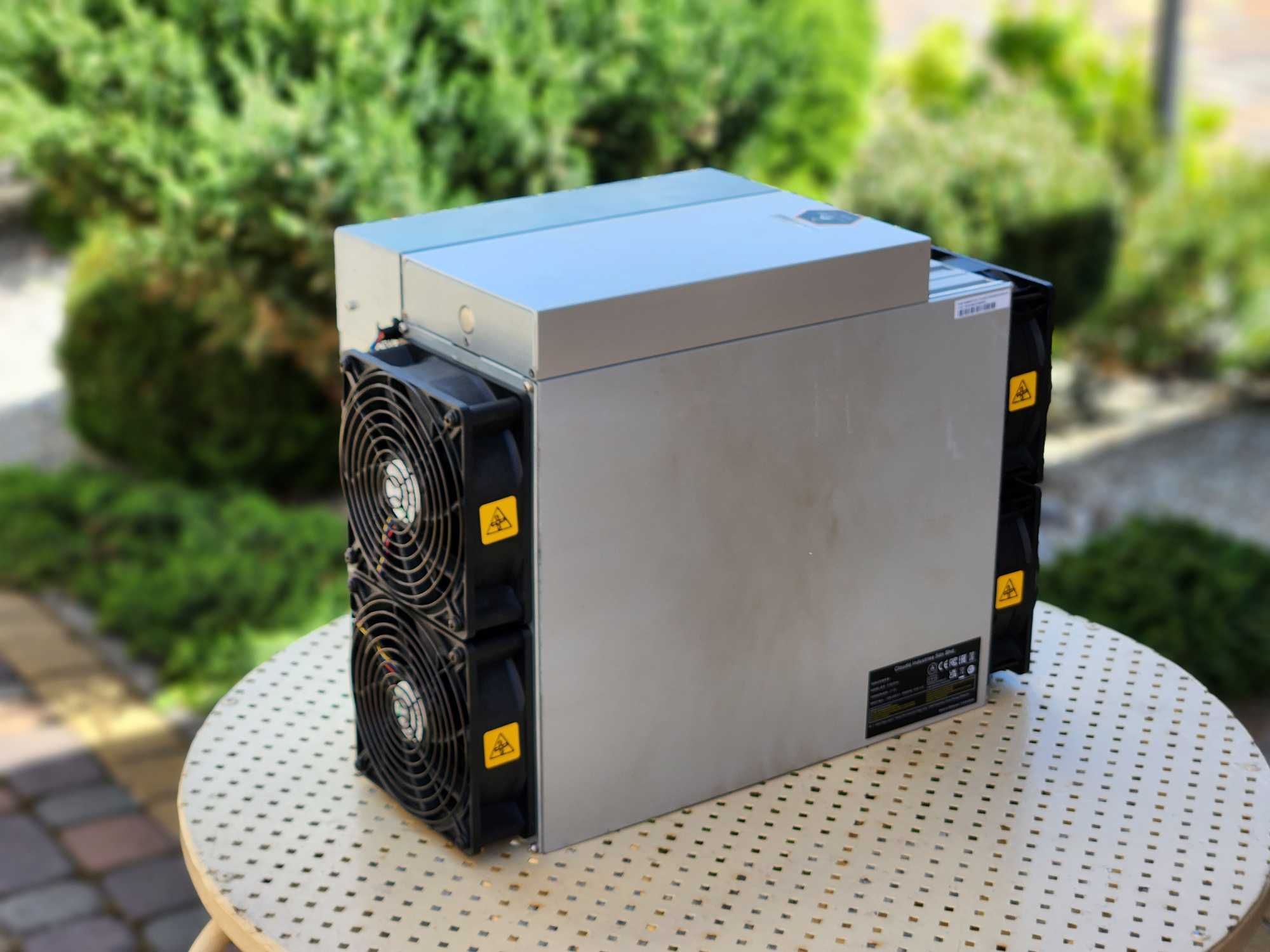 Asic Bitmain Antminer S19J Pro+ 122Th