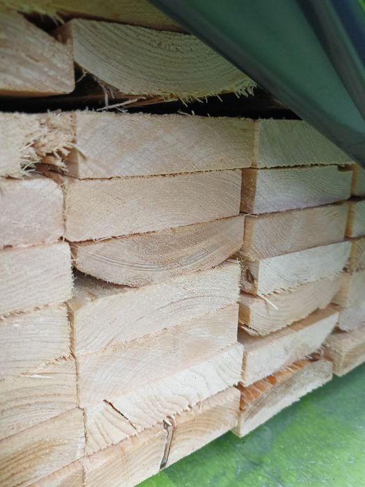 Deska świerkowa do deskowania dachów  25mmx100mm SUCHA całe palety !!