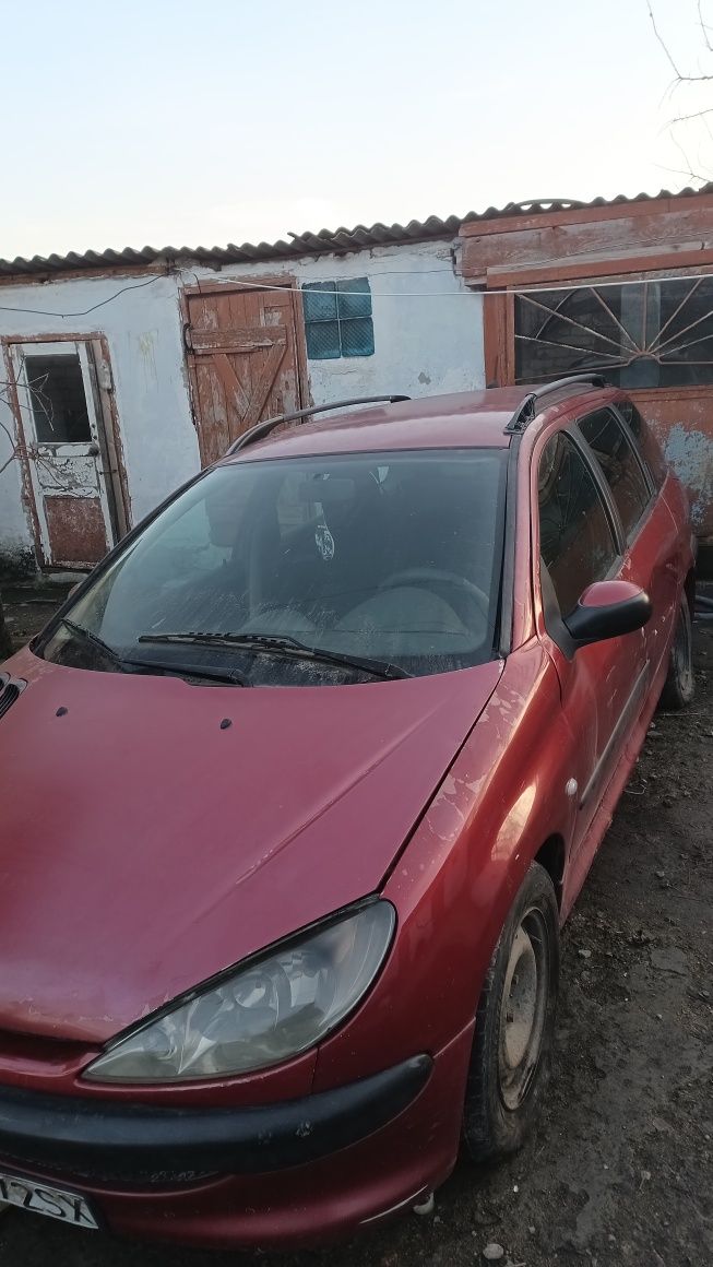Продам мотор  из Пежо 206