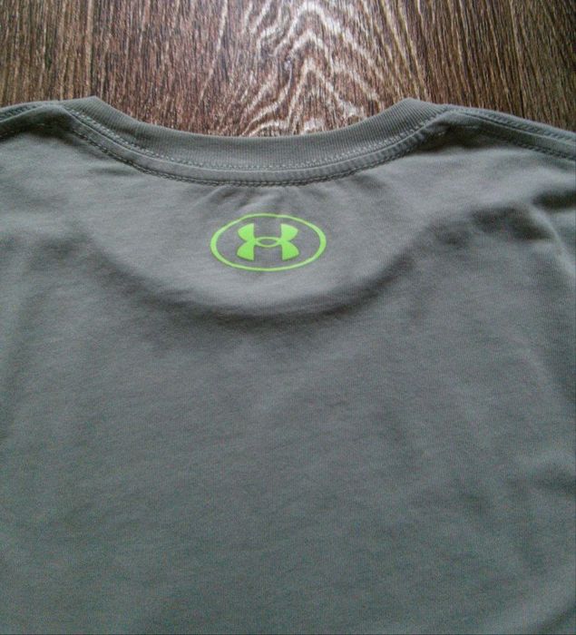 Чоловіча футболка світшот худі Under Armour розмір  S-M