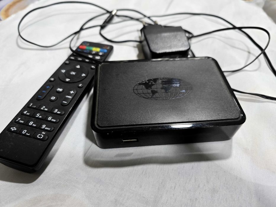 Box MAG 254 W1 em excelente estado.