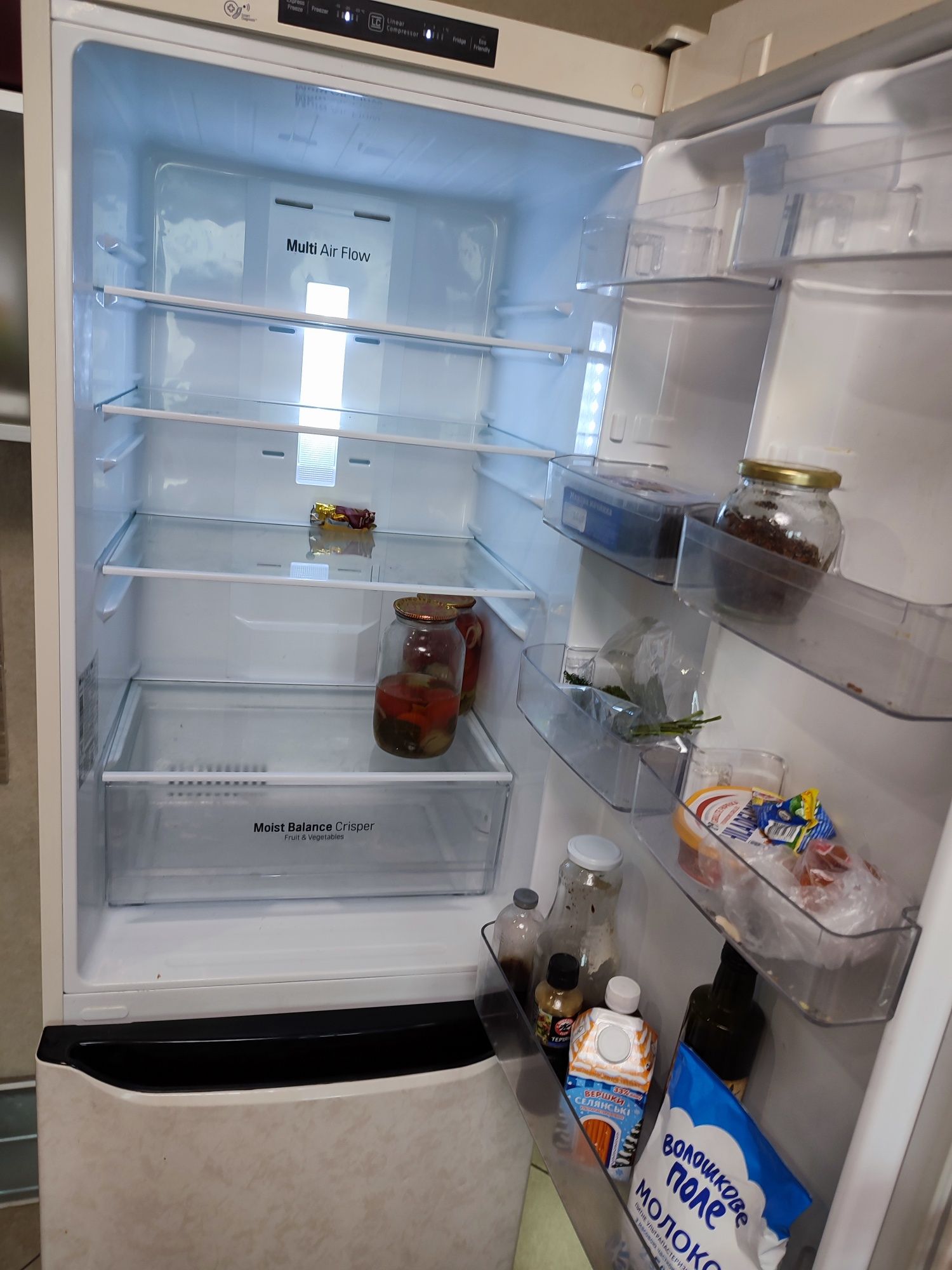 Холодильник LG новий