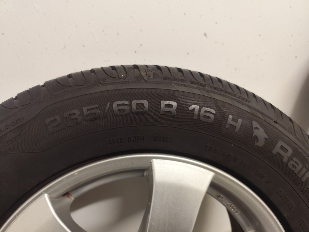 Диски AUTEC (6,5×16H2)ET 45 з літньою резиною (235/60/16 Н)DOT 0417.
