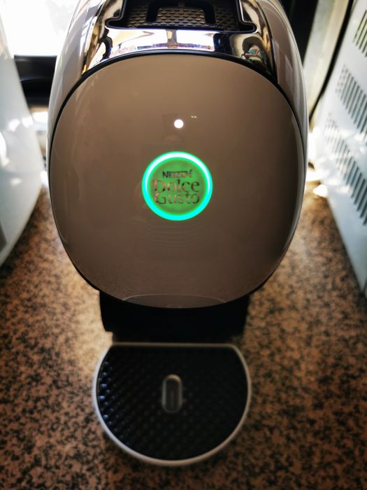 Máquina de café Dolce gusto Neo