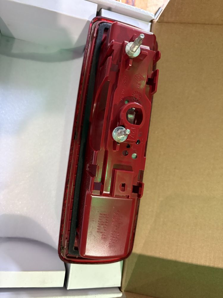 Swiatło lampa stop renault trafic III 2016-