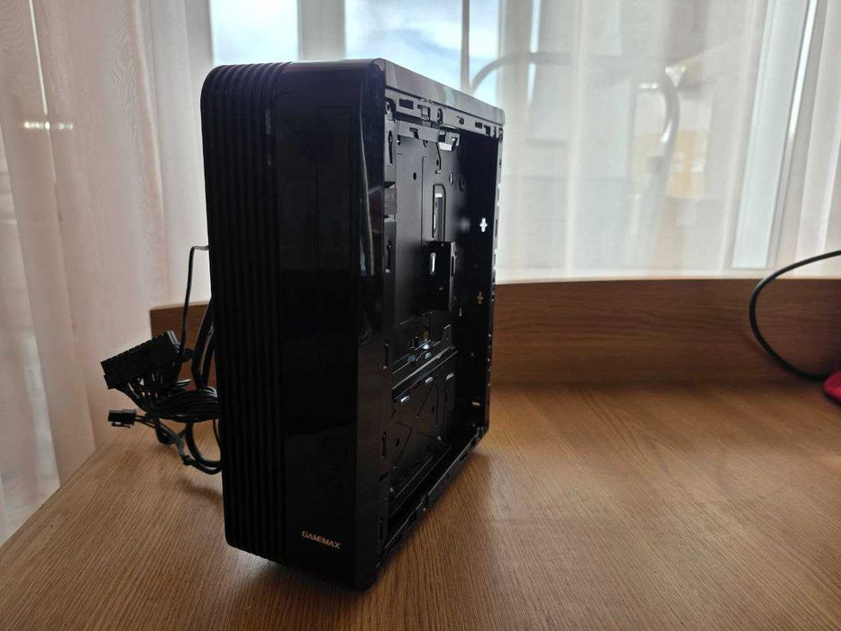 Продам корпус Mini-ITX GameMax ST-103-2U3 + блок живлення 300W