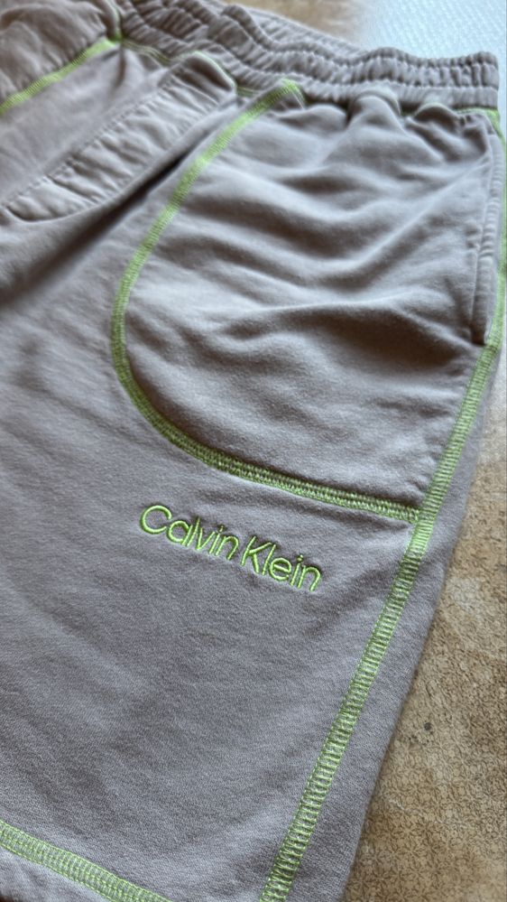 Шорти чоловічі Calvin Klein Jeans кофта
