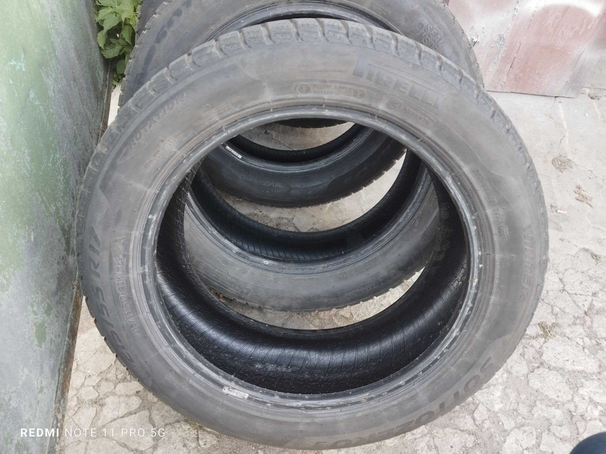 Резина гума 215/55/17 Pirelli