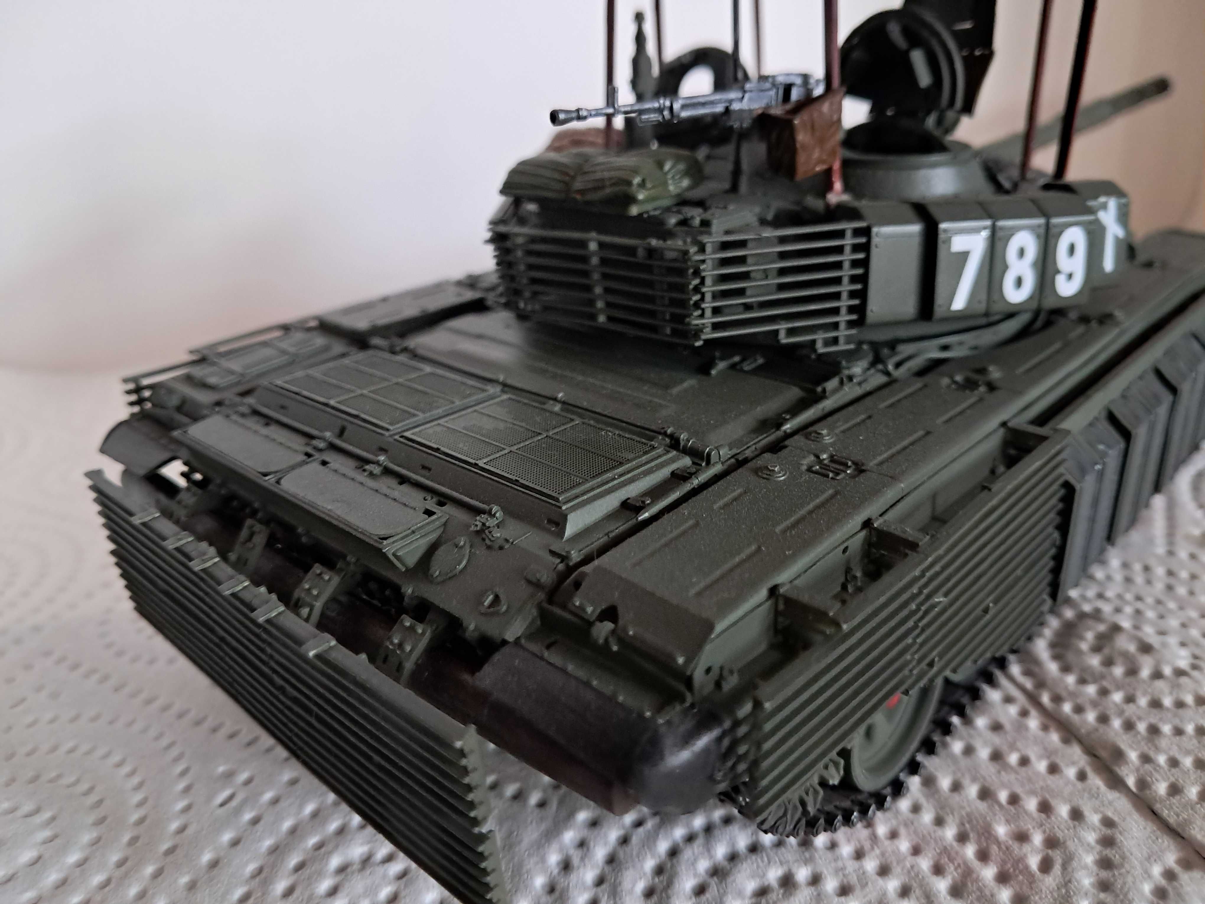T-72B3M model gotowy skala 1/35.