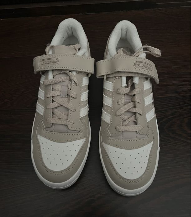 Sapatilhas Adidas Forum Low Bege